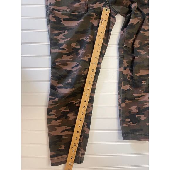 White House Black Market Camo Jeans The Slim Crop Zipper Bottoms Size Womens 6 - Picture 6 of 9